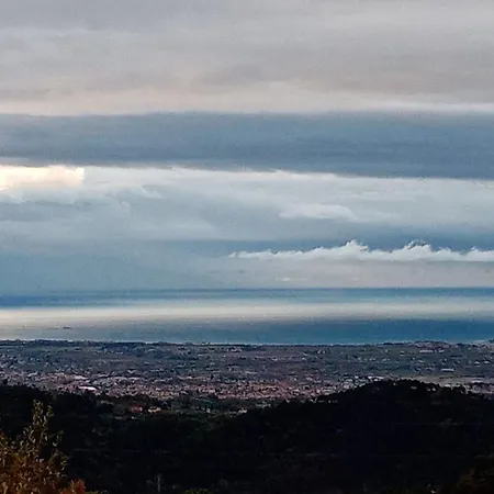 Il Castagno شقة